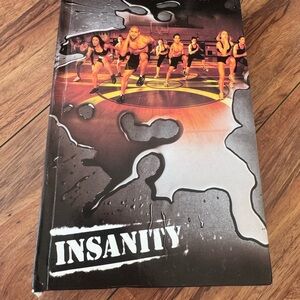 Insanity Workout DVD/Guide Cover - Beachbody 11 disc series